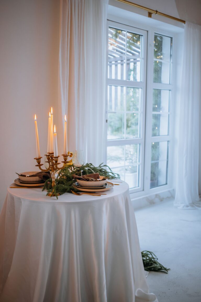 Winterhochzeit Papeterie: Ideen für Farben, Motive und Materialien